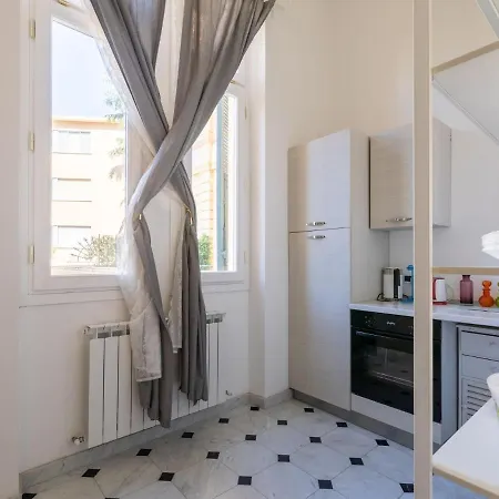 Apartment Appealing In By The Town Centre