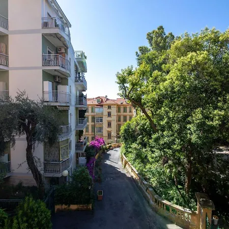 Appealing In By The Town Centre Apartman