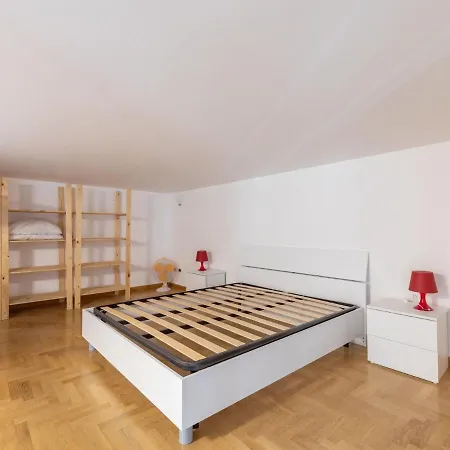 Appealing In By The Town Centre Apartman