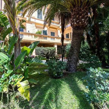 Apartman Appealing In By The Town Centre San Remo